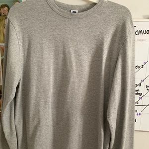 basic grey GAP long sleeve